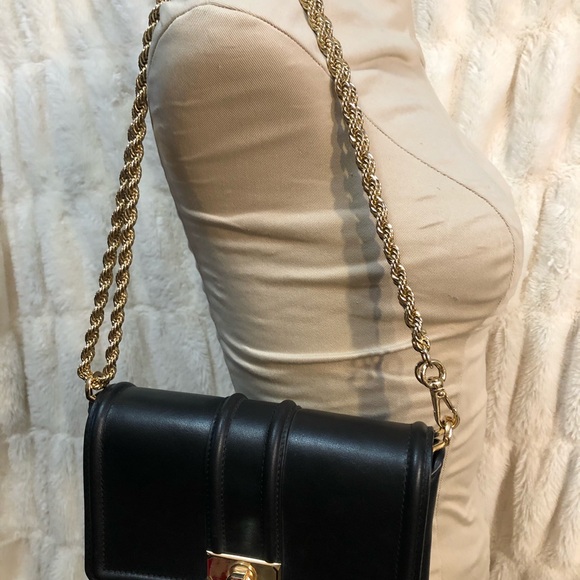 Michael Kors crossbody Black leather purse - Picture 6 of 6